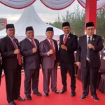 Anggota DPRD Provinsi Kepulauan Riau Hadi Candra (tiga dari kiri) saat menghadiri HUT RI ke-78 di Kabupaten Natuna yang dihadiri langsung oleh Menteri Dalam Negeri Tito Karnavian, Kamis (17/08/2023) / F. Yoni S