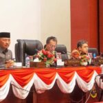 Rapat Paripurna DPRD Provinsi Kepulauan Riau di Balairung Wan Seri Beni Dompak.