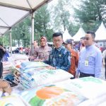 Pasar Murah yang digelar di Halaman Mal Pelayanan Publik, Kamis (30/11/2023).