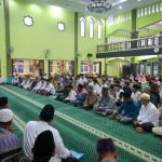 Safari Ramadhan Gubernur Kepulauan Riau H. Ansar Ahmad di Masjid Al Aula, Dabo Singkep/F: Diskominfo Kepri