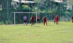 Pertandingan sepak bola antara Polres Bintan/ F. Humas polres Bintan