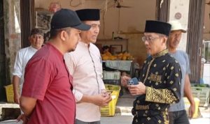 Pj Walikota Tanjungpinang Hasan saat memastikan kesiapan Pasar Encik Puan Perak untuk ditempati para pedagang/F: Diskominfo Tanjungpinang