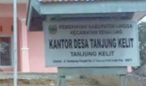 Kantor Desa Tanjung Kelit Kecamatan Bakung Serumpun Kabupaten Lingga / Foto: Abu Bakar